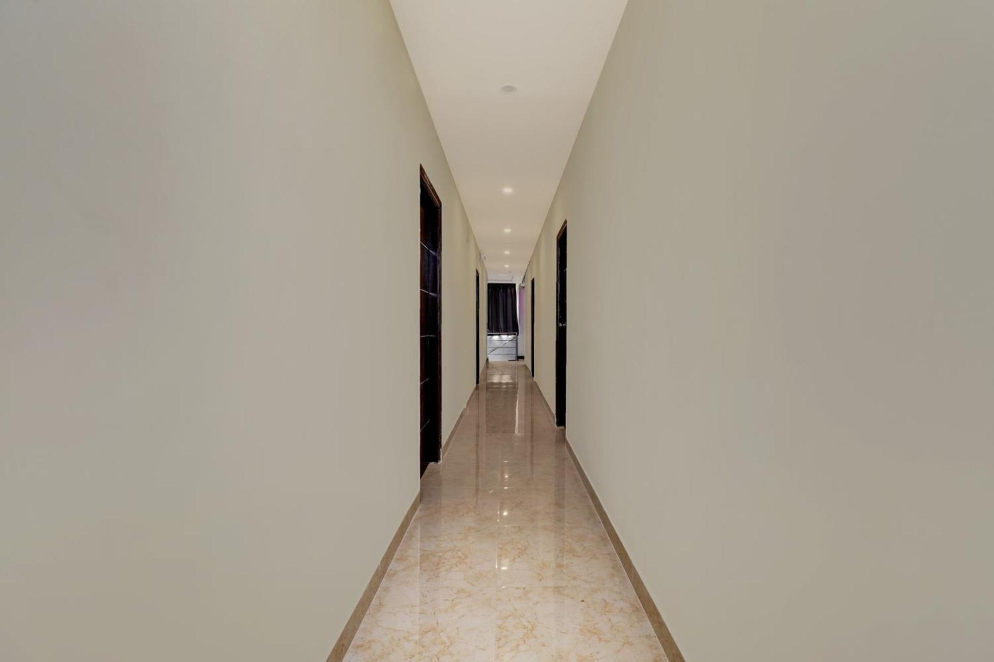Collection O S. M. Village Residency, Near Dsr Elixir, Bidare Agrahara Bangalore Exterior foto